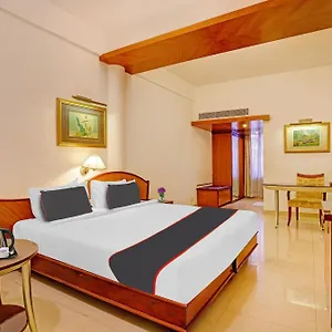 https://collection-o-hotel-indraprastha.kerala-hotels.net
